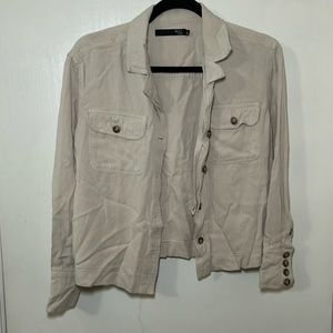 Woman Cropped Button Up